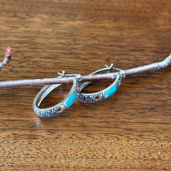 925 sterling silver turquoise and marcasite hoop earrings - Picture 2 of 4